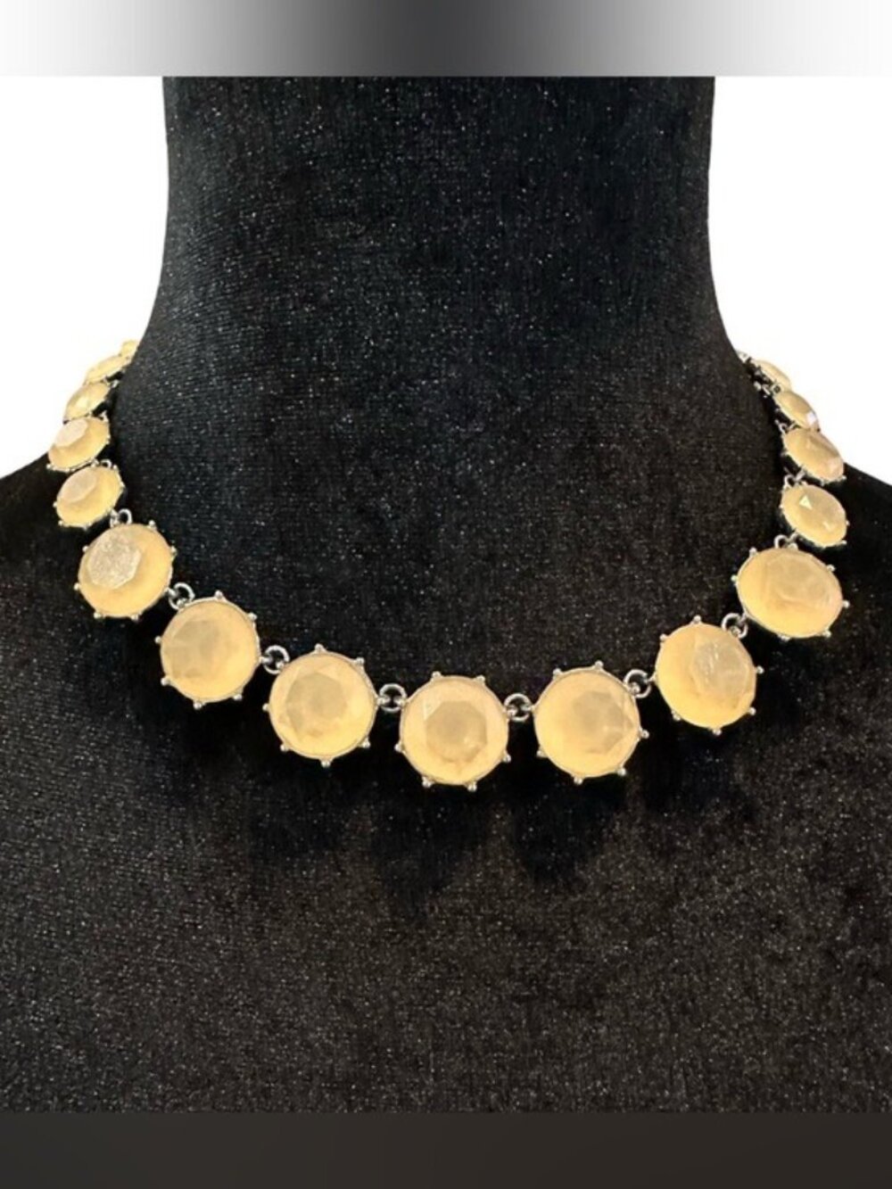 Ann Taylor Necklace Peach Lucite Light Peach Cabochon Silver Tone 18 Inch Length
